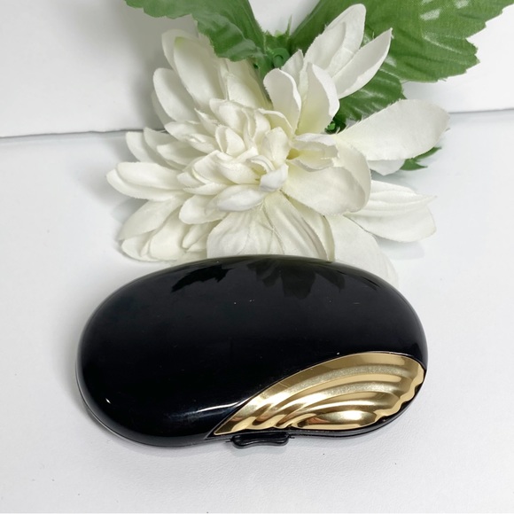 Elizabeth Arden Luxury Eye Color Shadow Duo Heather Mist Bittersweet Heather NEW - Picture 3 of 4